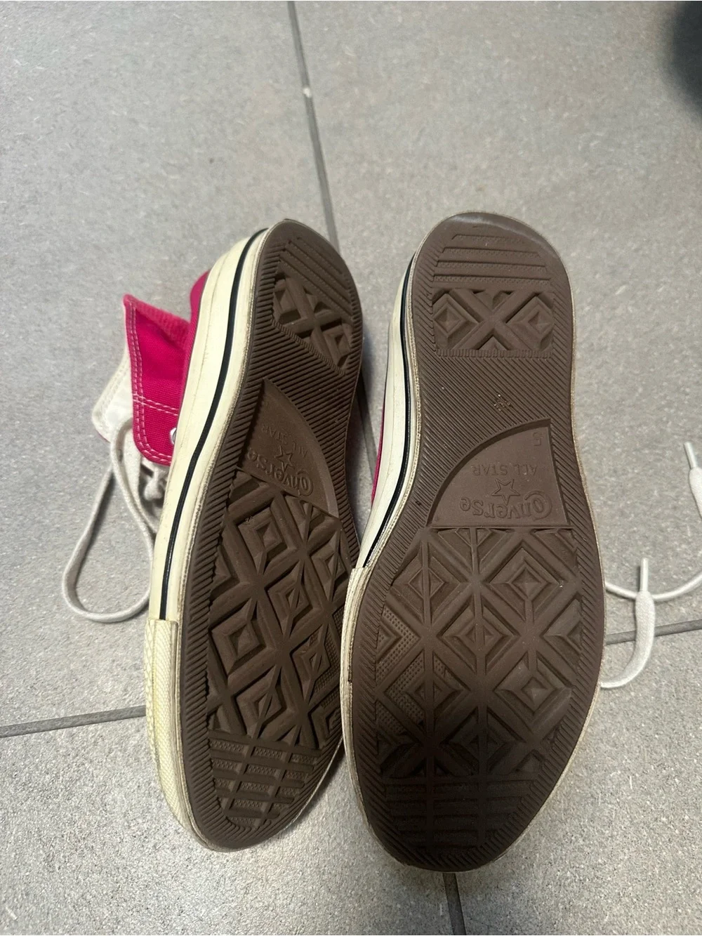 Women's High-Top Canvas Sneakers in Bright Pink